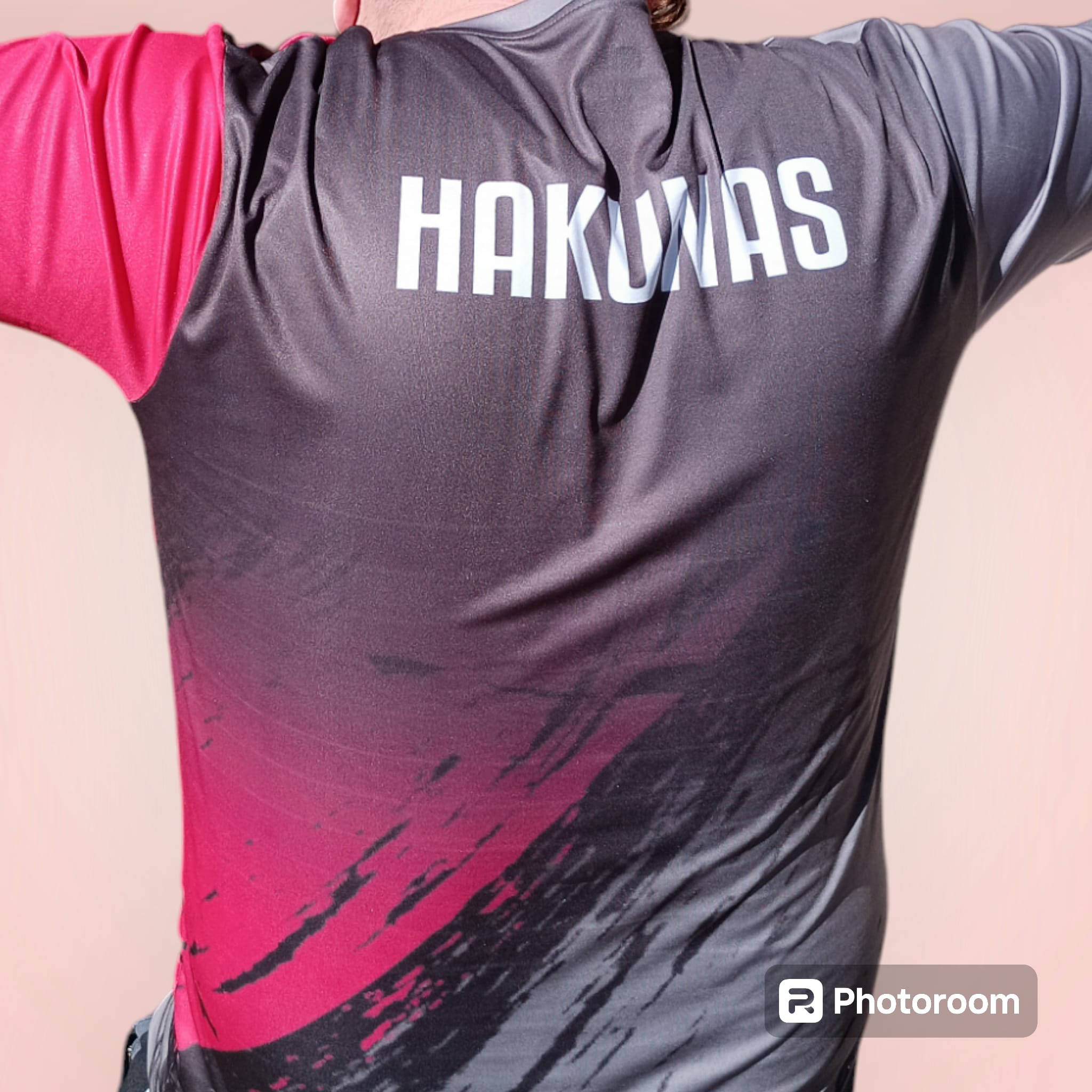 HAKUNAS T-SHİRT RED